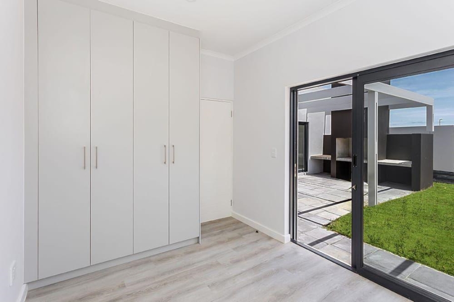 4 Bedroom Property for Sale in Sandown Western Cape